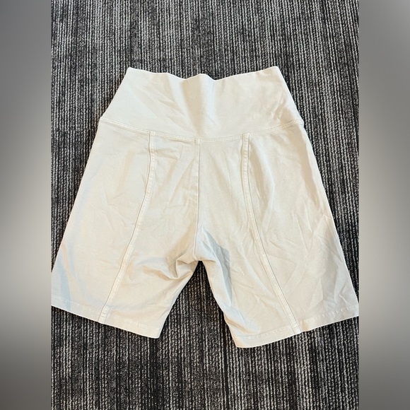 Aerie Offline 6in Biker Shorts - Picture 2 of 6